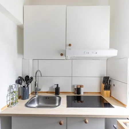 Perfekt Fuer 2! Wifi/ Netflix Apartment *