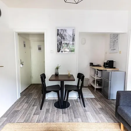 Perfekt Fuer 2! Wifi/ Netflix Daire