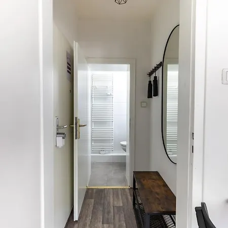 Apartment Perfekt Fuer 2! Wifi/ Netflix Duisburg